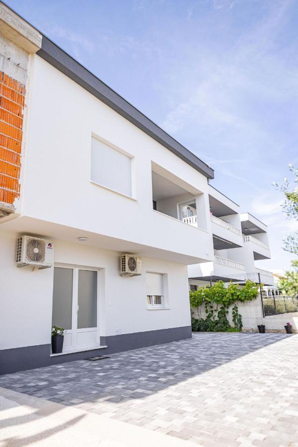 Apartments Veronika Trogir Dış mekan fotoğraf